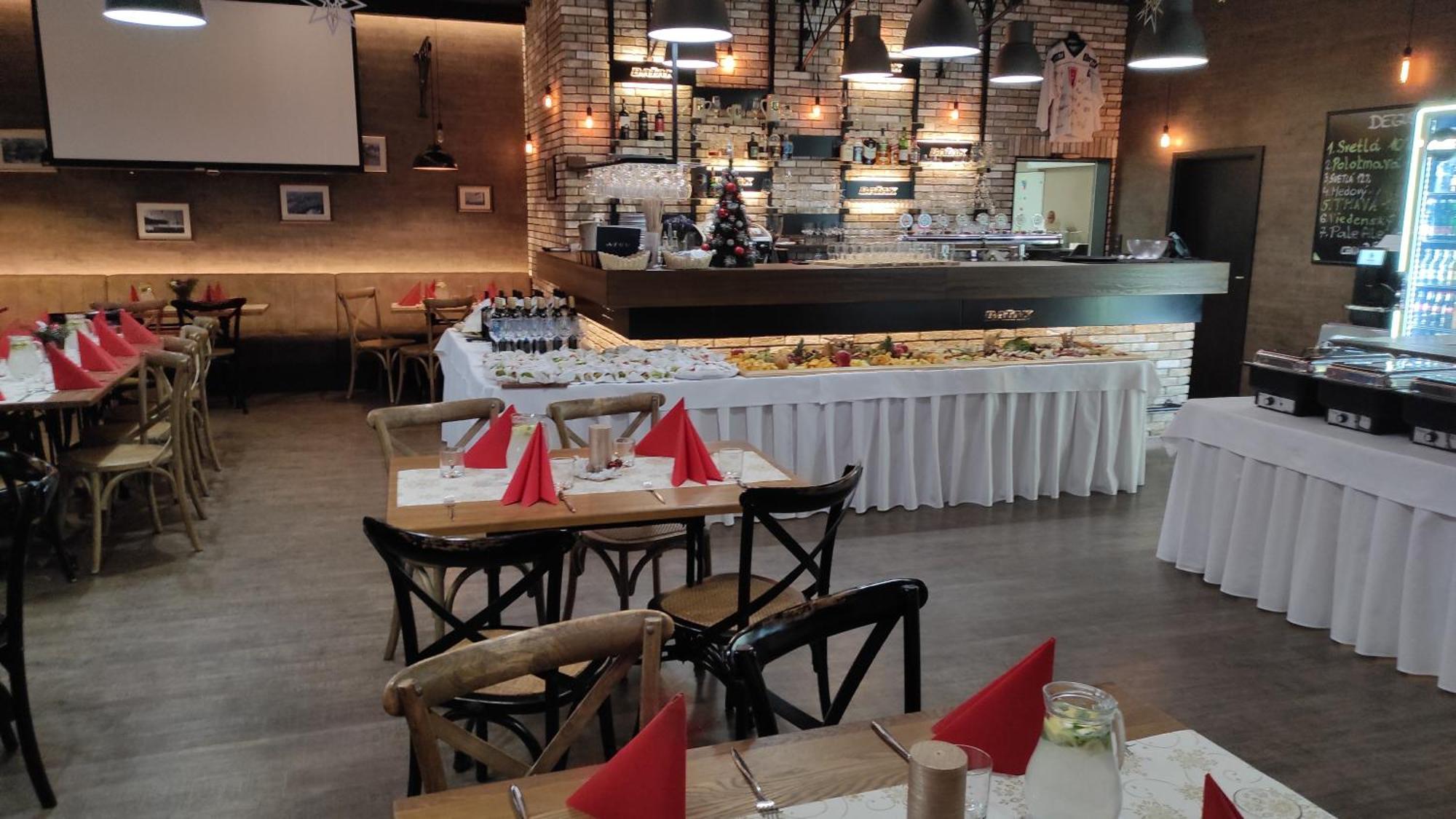 Azul Hotel & Restaurant פרטיזנסקה מראה חיצוני תמונה