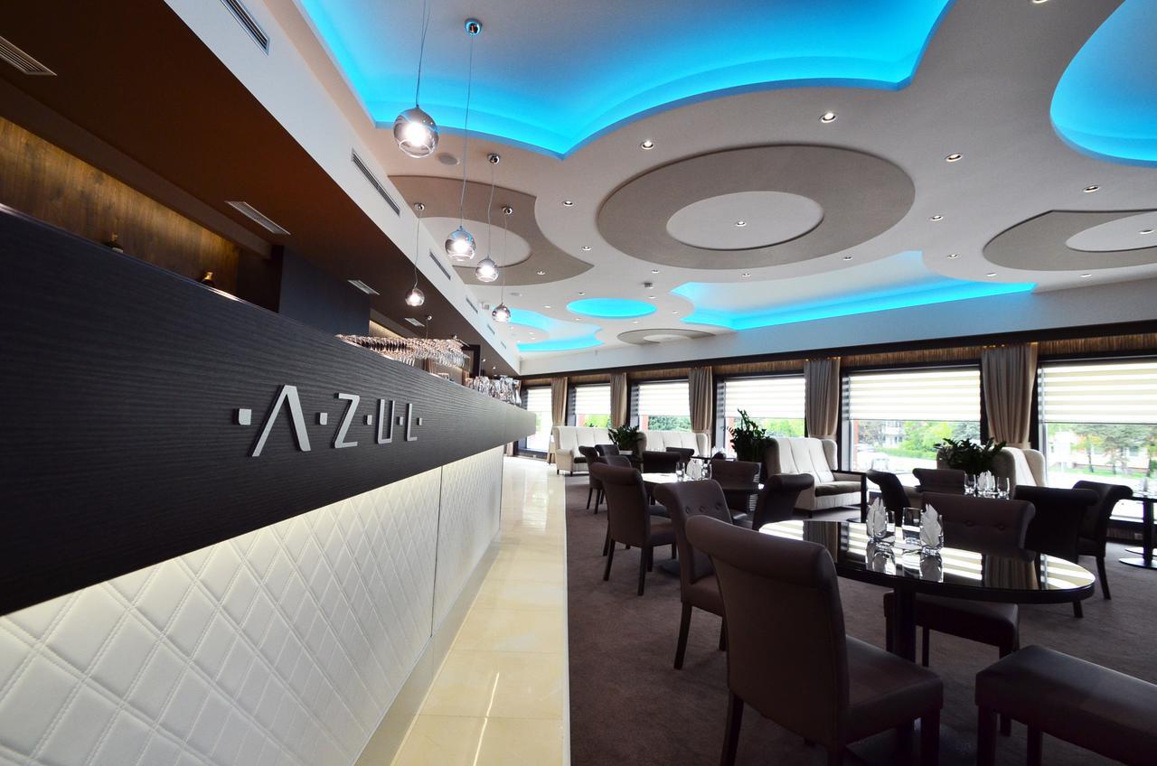Azul Hotel & Restaurant פרטיזנסקה מראה חיצוני תמונה