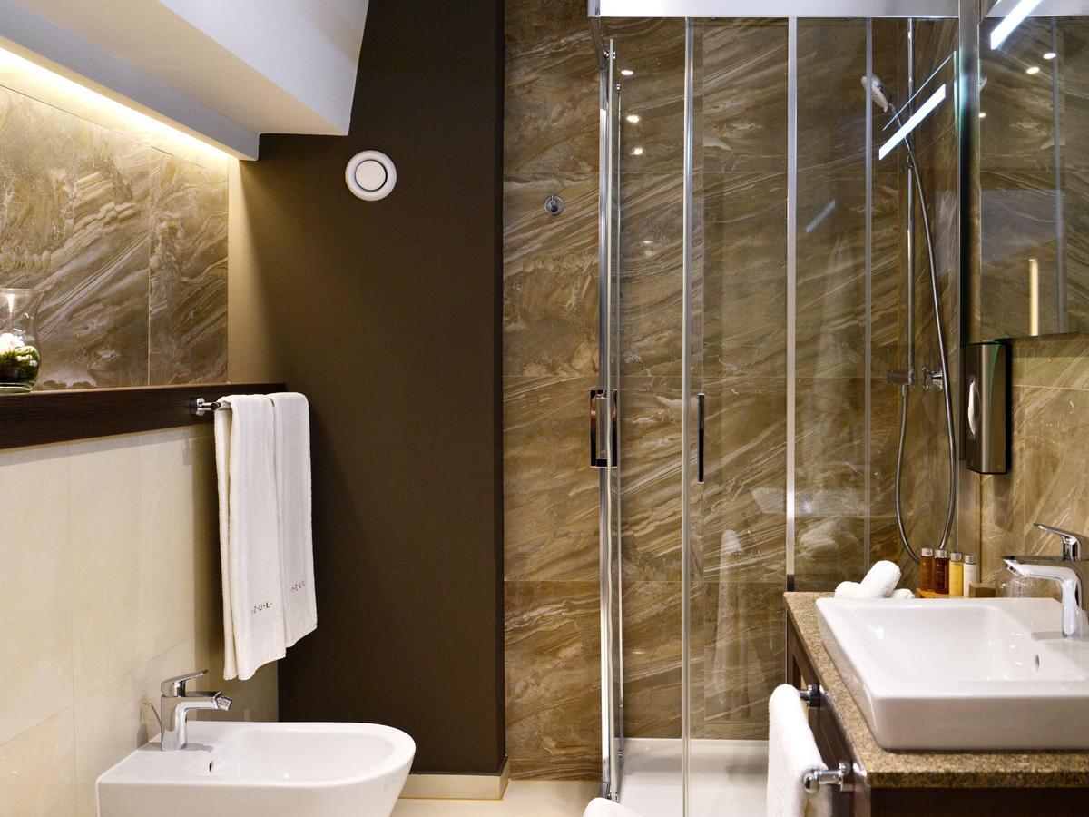 Azul Hotel & Restaurant פרטיזנסקה מראה חיצוני תמונה